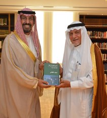 سفيرنا لدى السعودية الشيخ علي الخالد: الأمير تركي الفيصل موسوعة زاخرة بالتاريخ الحديث للمنطقة