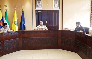 رئيس الأركان بحث التعاون مع قيادة الأمن الداخلي