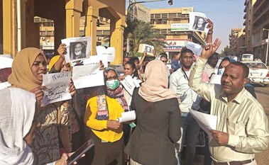اتفاق محتمل لعودة تقاسم السلطة وتعديل الدستور ورفع حالة الطوارئ في السودان