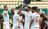 إصابة 12 لاعباً تونسياً بـ«كورونا»