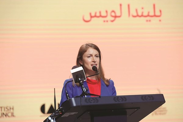 وصف الصورة