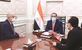 مصر: مدبولي: مستعدون لتوفير الأراضي وإصدار الرخصة الذهبية دعماً للصناعة