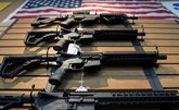 تقرير: إنتاج الأسلحة النارية الأمريكية يزيد ثلاثة أضعاف منذ عام 2000