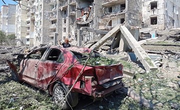 أوكرانيا: روسيا تستخدم صواريخ مصممة لضرب حاملات الطائرات في قصف مدننا
