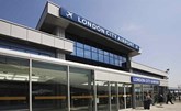 مطار لندن سيتي يسمح بحمل أجهزة الكمبيوتر المحمولة والسوائل اعتبارا من أبريل المقبل
