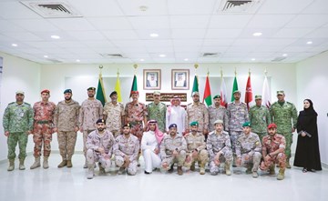 الحرس الوطني بحث تبادل الخبرات الإعلامية مع ممثلي المؤسسات العسكرية في دول الخليج