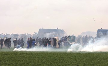 منظمات  تندد بعنف الشرطة الفرنسية ضد المتظاهرين رافضي إصلاح «التقاعد»