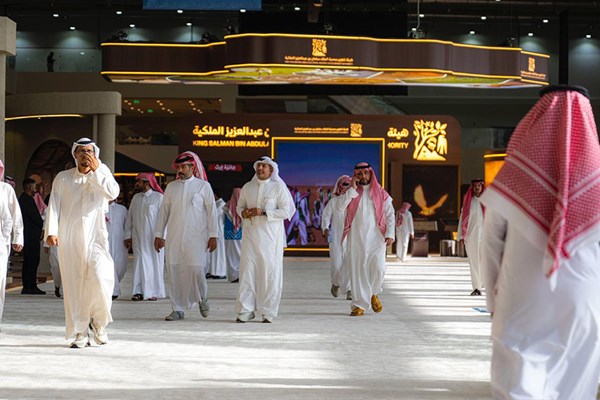 Saudi International Falcons and Hunting Exhibition 2025 Kicks Off With 1,300 Exhibitors From 45 Countries