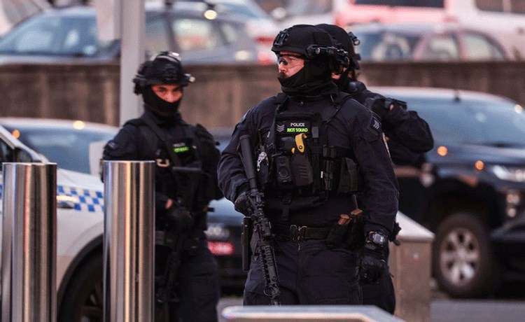 أستراليا قتلى وجرحى بإطلاق نار على احتفال يهودي في سيدني