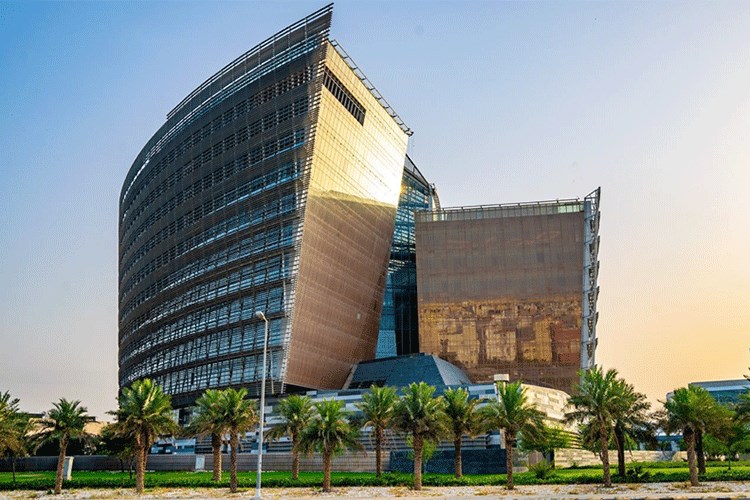 التربية الحفاظ على نزاهة الامتحانات خط أحمر