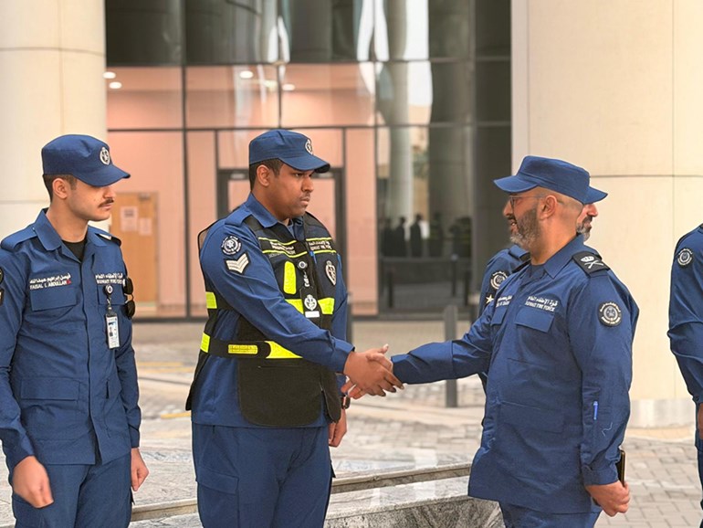 رئيس قوة الإطفاء العام يتفقد المراكز و النقاط الوقائية المكلفة بتأمين المستشفيات بمناسبة عيد الفطر