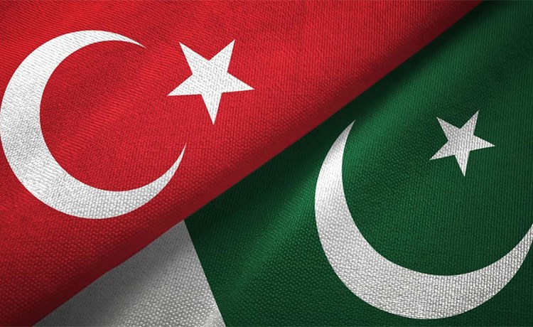 باكستان وتركيا تبحثان تطورات الأوضاع في المنطقة