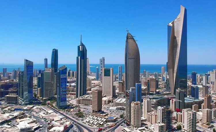 الأرصاد طقس شديد الحرارة مع فرصة للغبار والعظمى 50