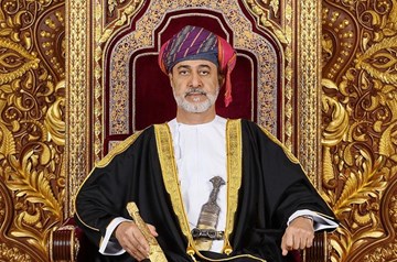 سلطان عُمان يعزي أمير قطر وشعبها بوفاة صاحب السمو الأمير الوالد