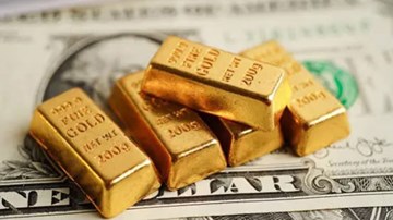 الذهب يتجه لتحقيق ثالث مكسب أسبوعي.. والأونصة تسجل مستوى 4537.41 دولارا